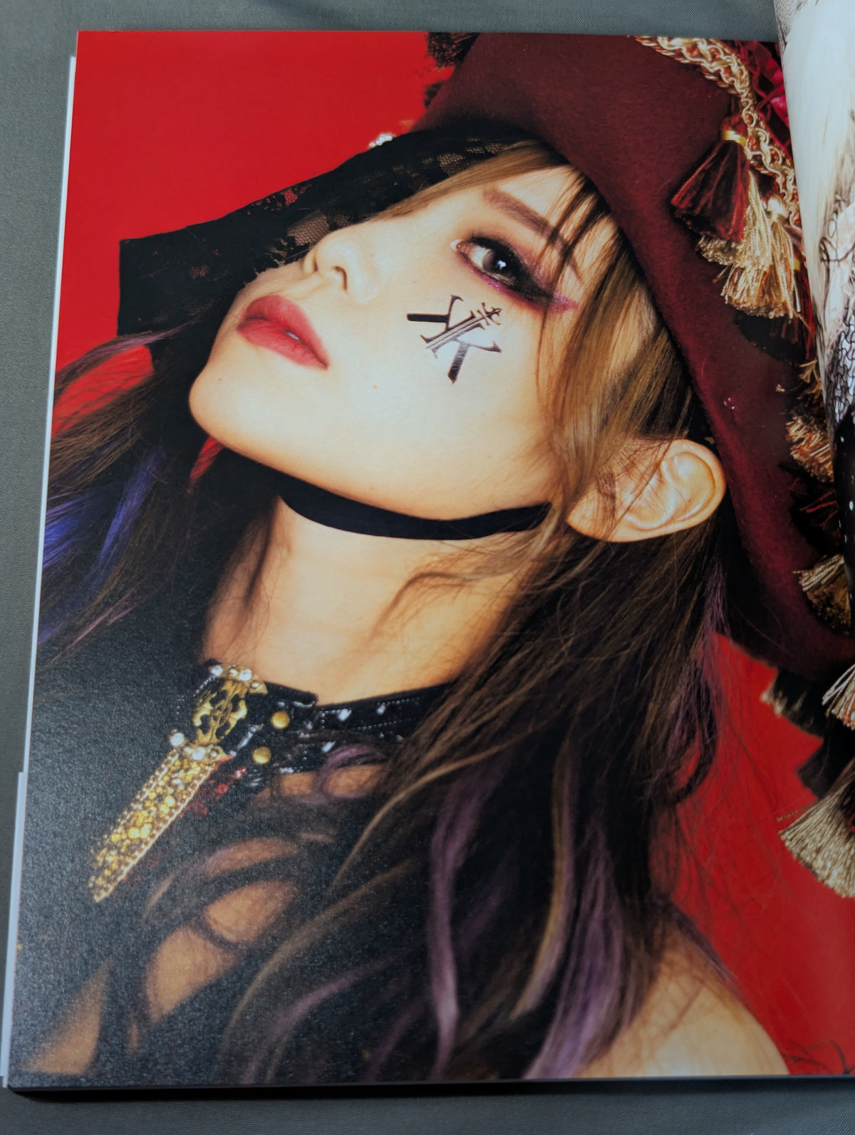 【直筆サイン＆特典付】KAIRI 1st STYLE BOOK Voyage