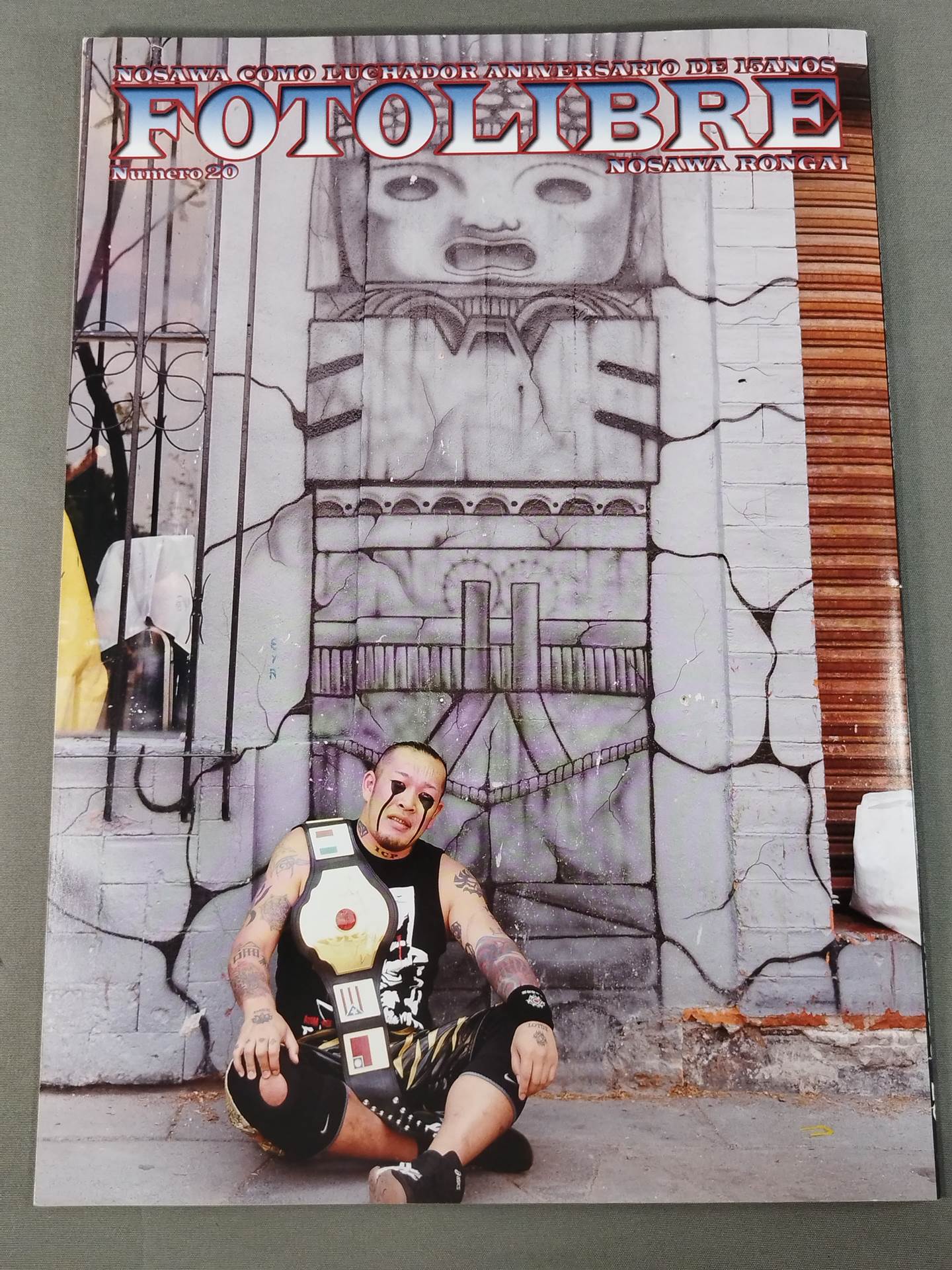 FOTOLIBRE de Mascara Numero.20