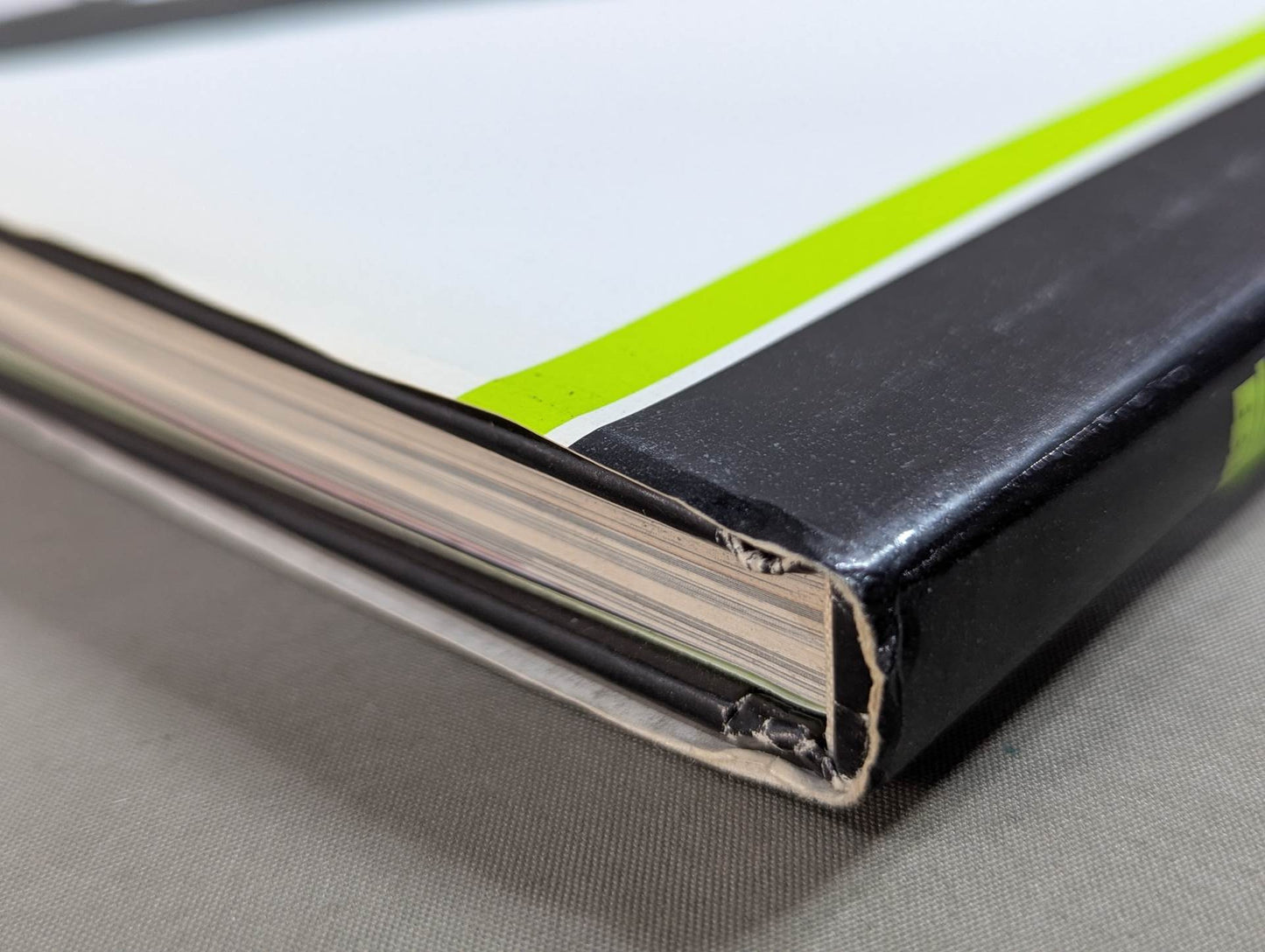 【hand signed autograph】 Manami Toyota photo collection B.Bomb