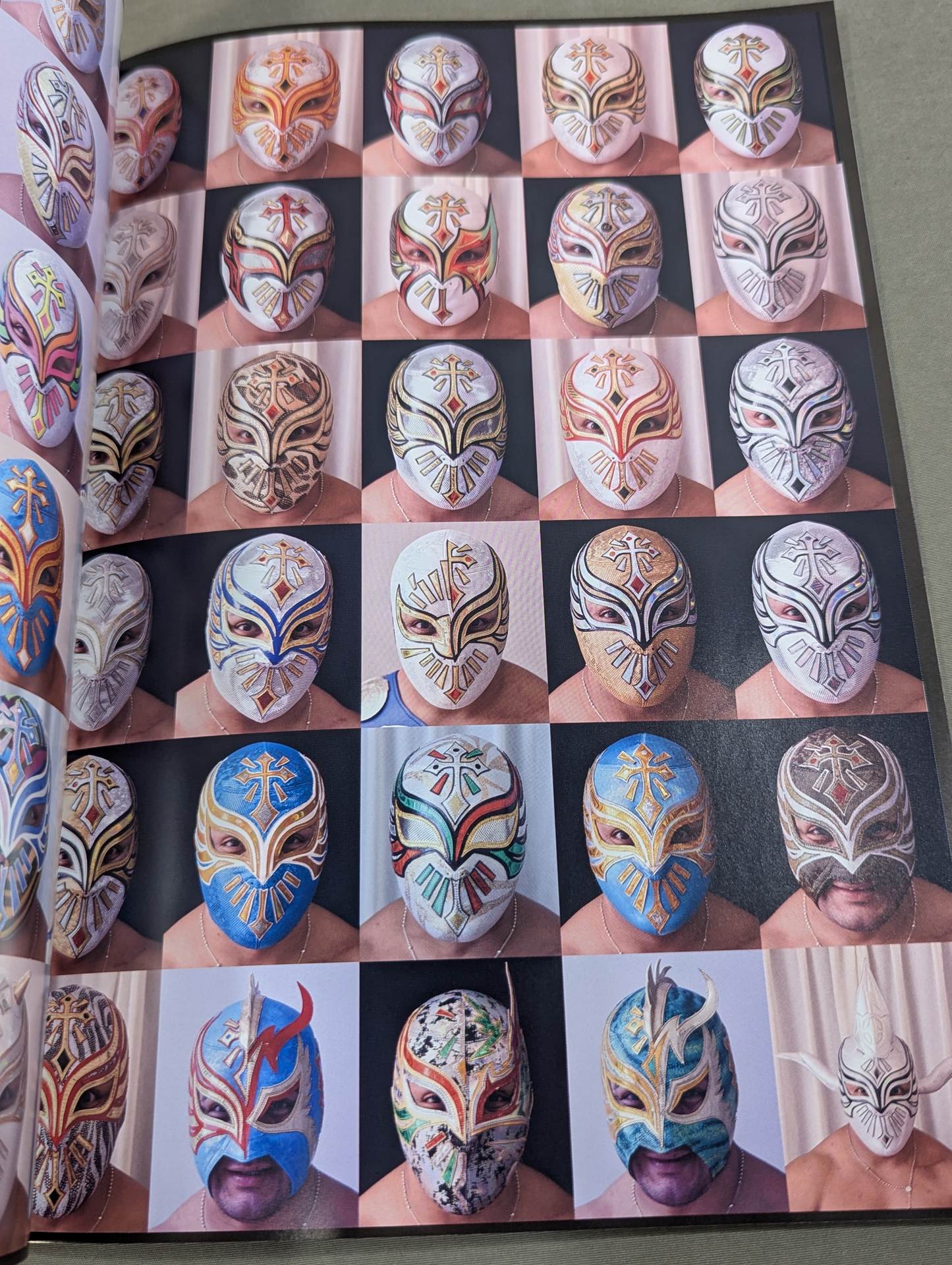 FOTOLIBRE de Mascara Numero.65