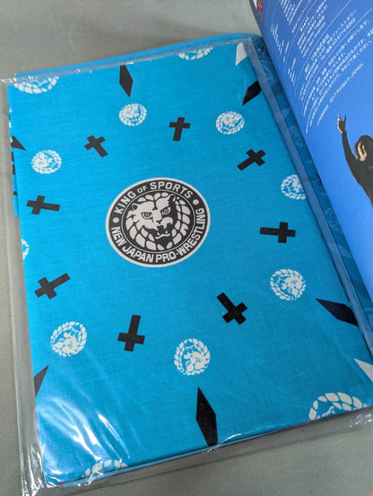 [With bandana] New Japan Pro Wrestling Pia 2017 45th Anniversary Memorial BOOK