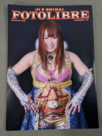 【紫雷イオ＆IOTICA 直筆サイン入り】FOTOLIBRE de Mascara Numero.44