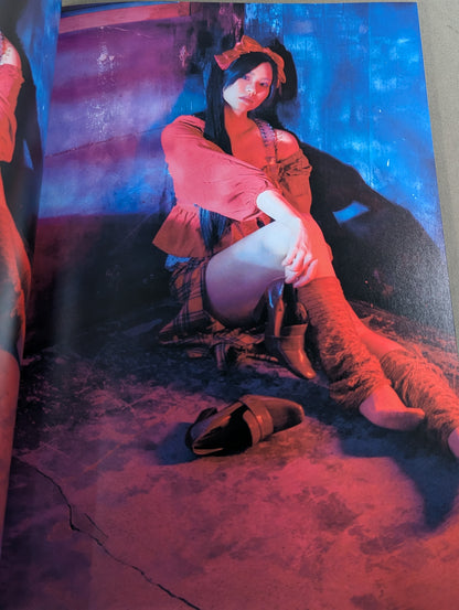 【直筆サイン入り】天麗皇希 写真集 Wears Light