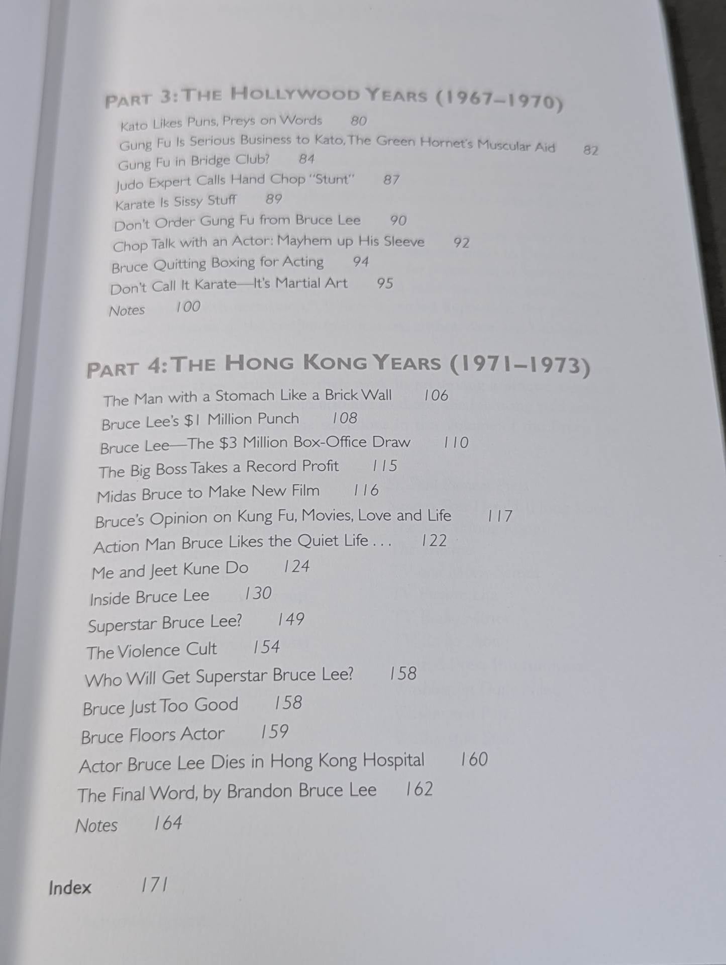 Bruce Lee Words of the Dragon ：Interviews, 1958-1973 (VOLUME ONE)