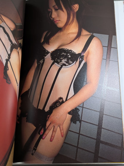 羽柴まゆみ 写真集 W-TACKLE ～ ダブルタックル