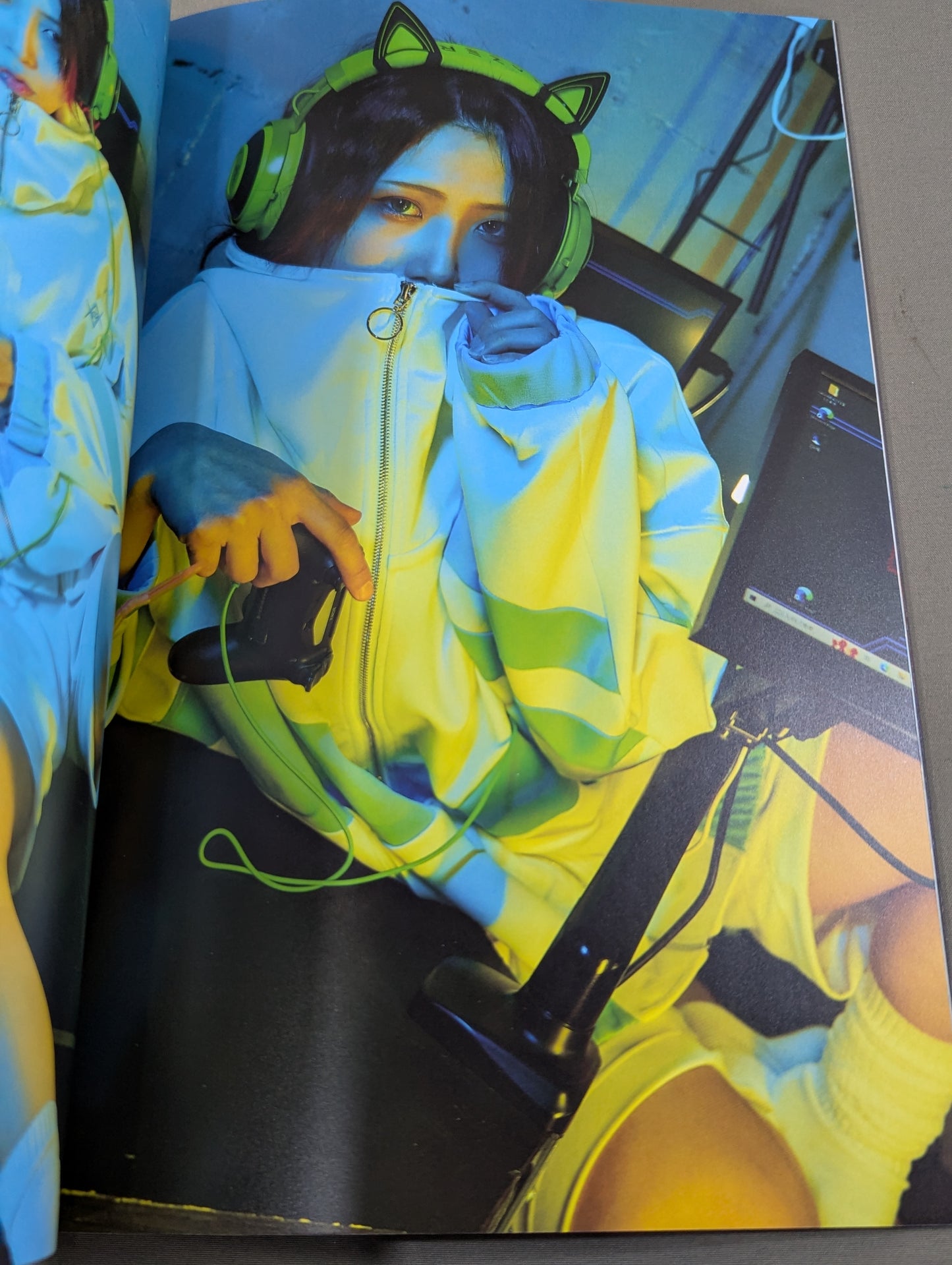 【hand signed autograph】 Utami Hayashishita  photo  Episode DUALITY