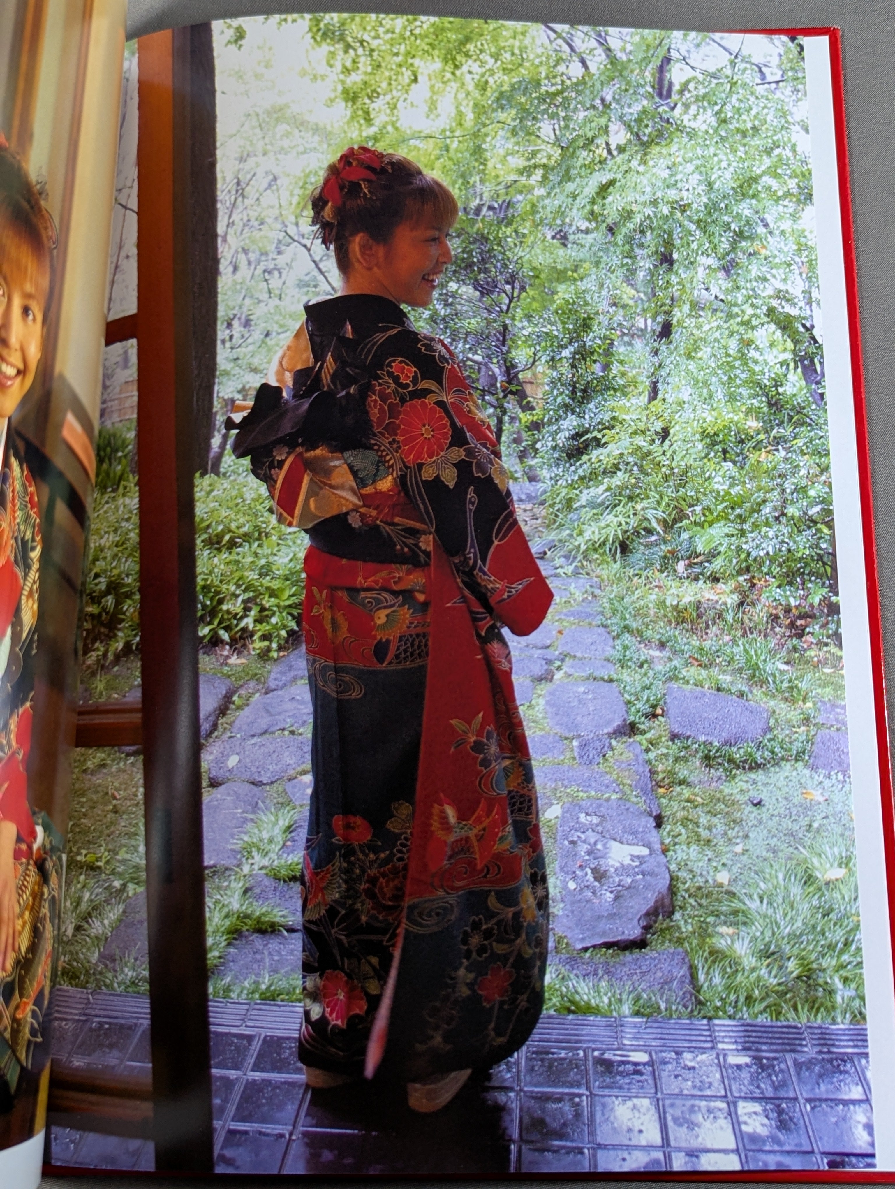 hand signed autograph】 Shinashi Toko photo Collection – 闘道館