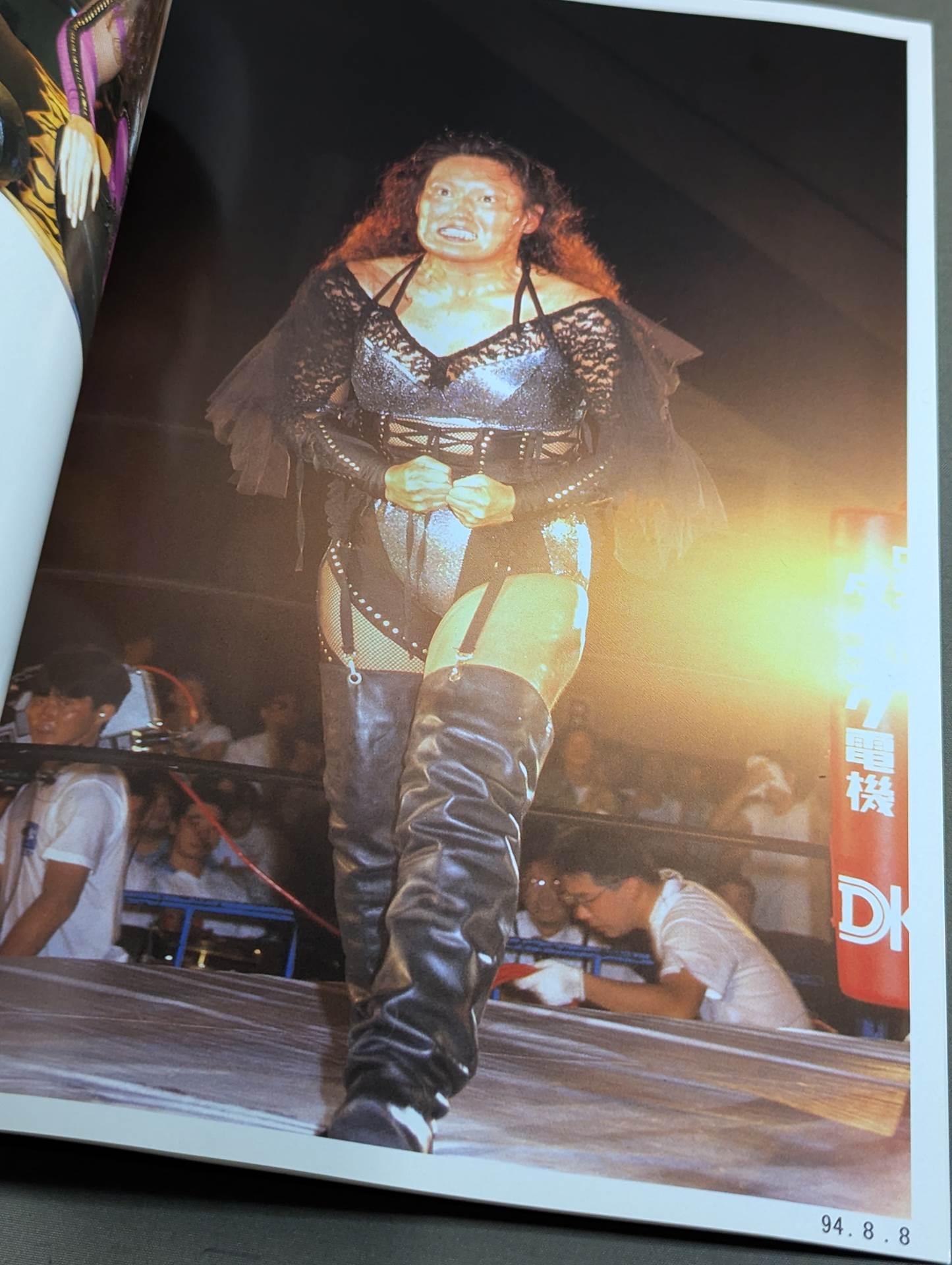 [Plum Mariko hand signed autograph ] JWP Photo Collection -THE VERY BEST OF JWP-