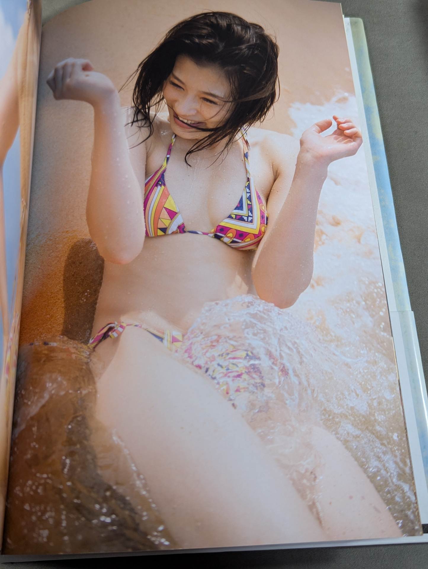 【hand signed autograph】 Takano Hitomomi 1st Photo gallery Positive High