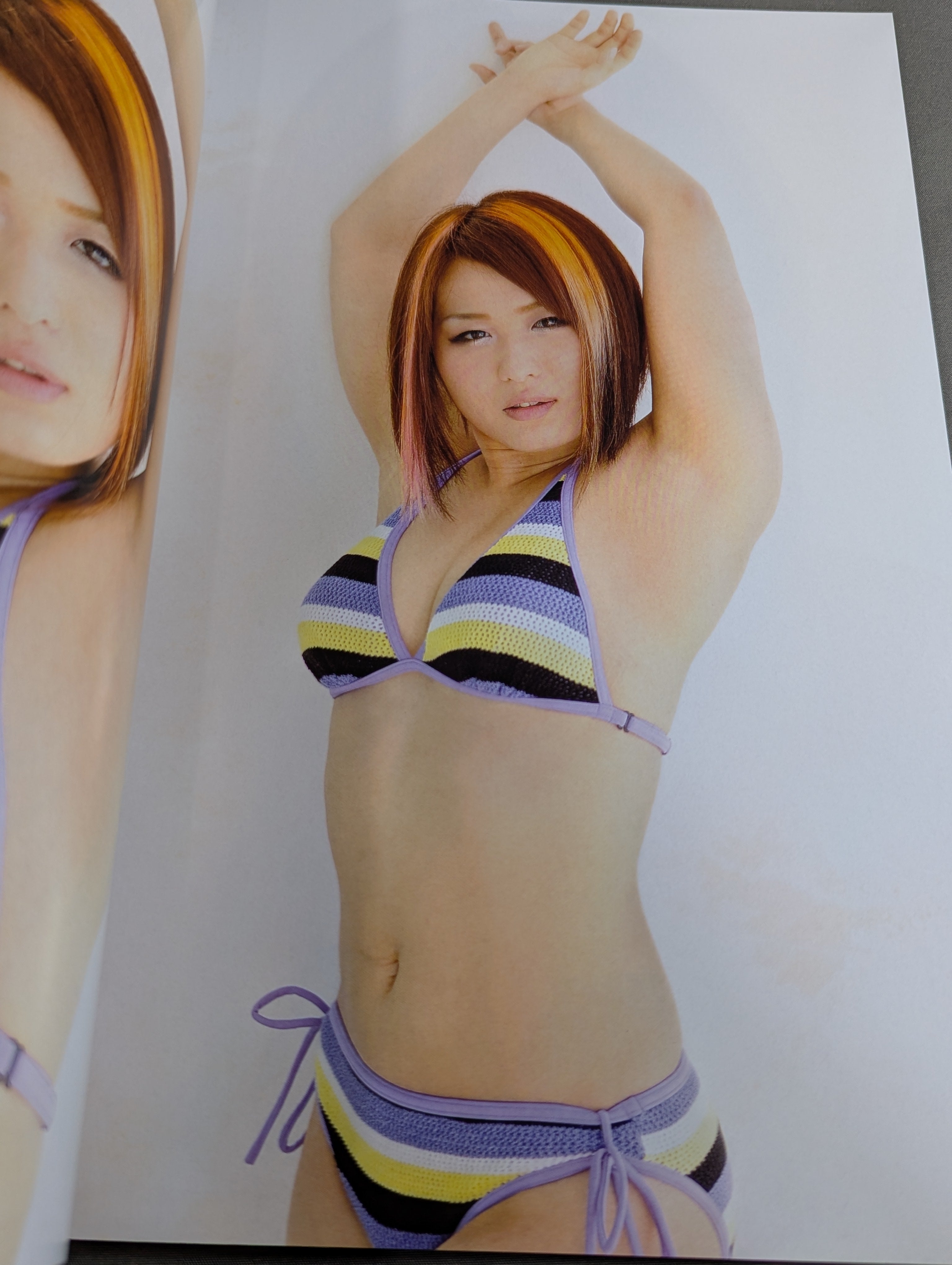 紫雷イオ 直筆サイン入り】FOTOLIBRE de Mascara Numero.29 – 闘道館