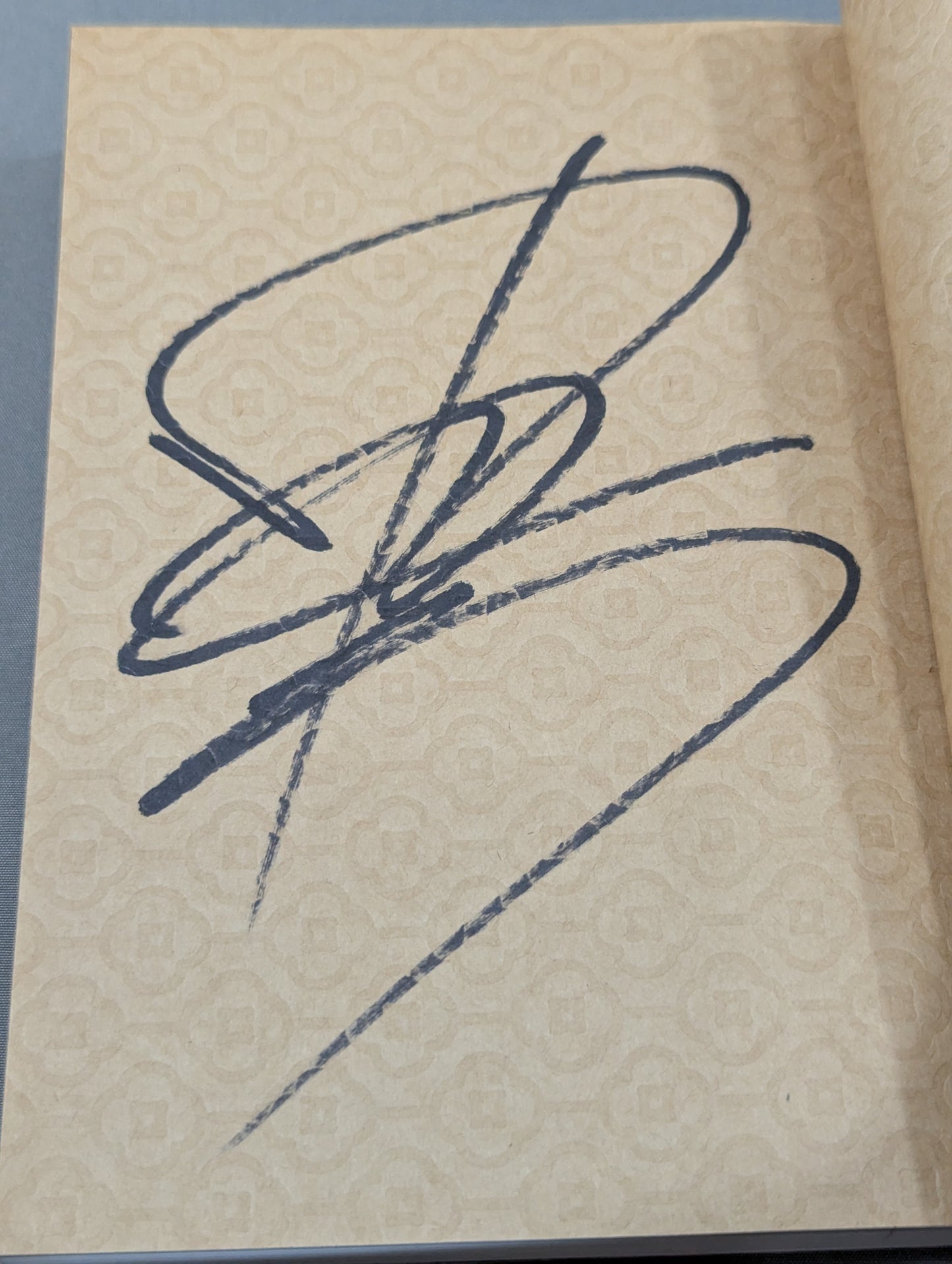 【Hand signed autograph & purchase bonus included】Shinsuke Nakamura Autobiography King of Strong Style 2005-2014 Volume 2