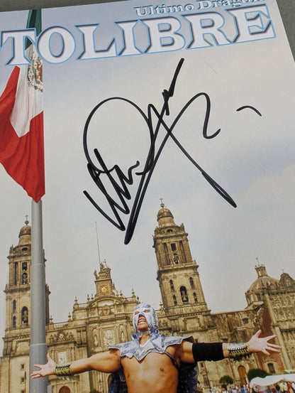 【Ultimo Dragon hand signed autograph 】FOTOLIBRE de Mascara Numero.17