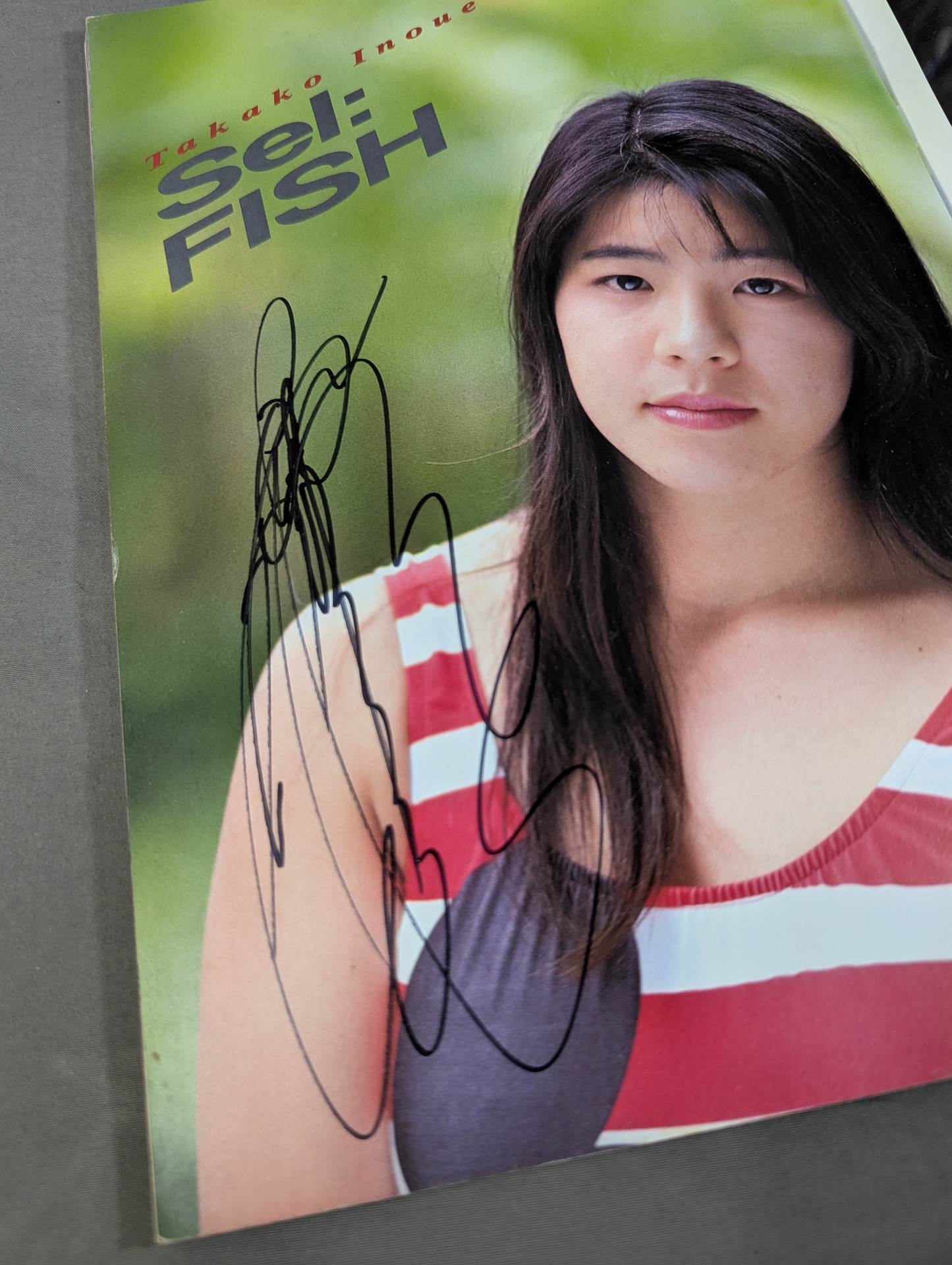 【hand signed autograph】 Takako Inoue photo Collection Sel:FISH Selfish