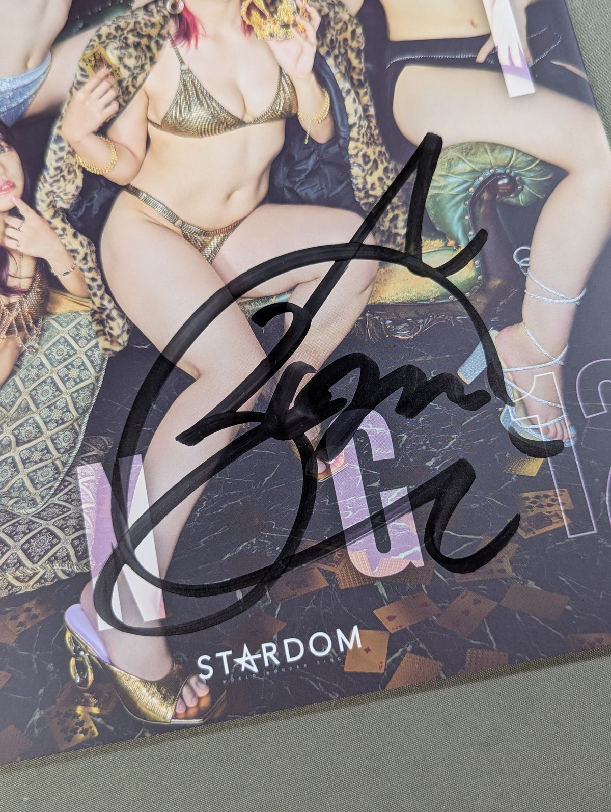 【AZM 直筆サイン入り】STARDOM VISUAL BOOK Bikiniing 12  (Premium ver.)