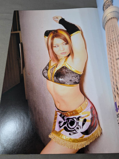 【紫雷イオ 直筆サイン入り】FOTOLIBRE de Mascara Numero.29