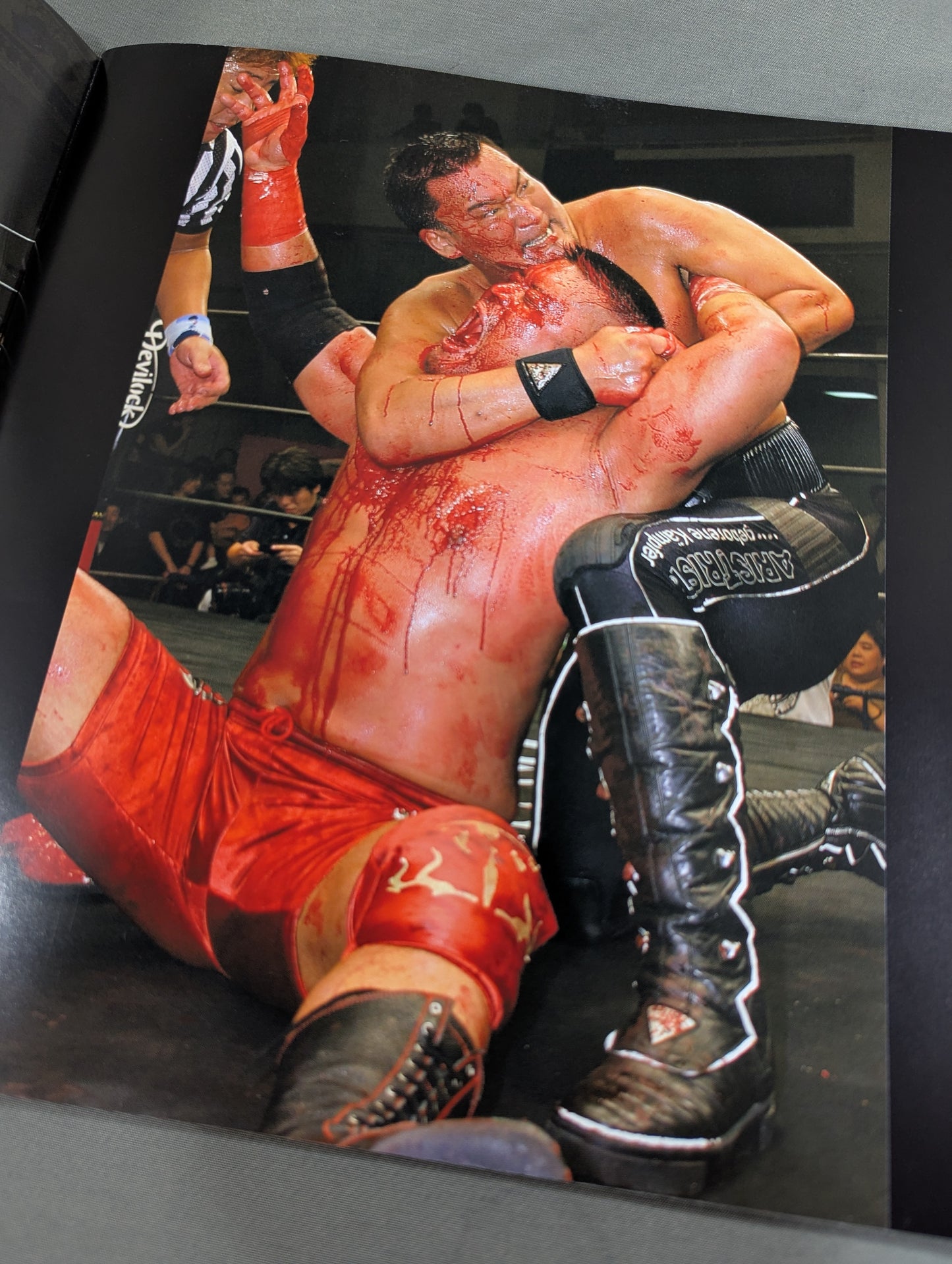 蝶野正洋デビュー20周年記念 黒の肖像 HISTORY&PHOTO BOOK