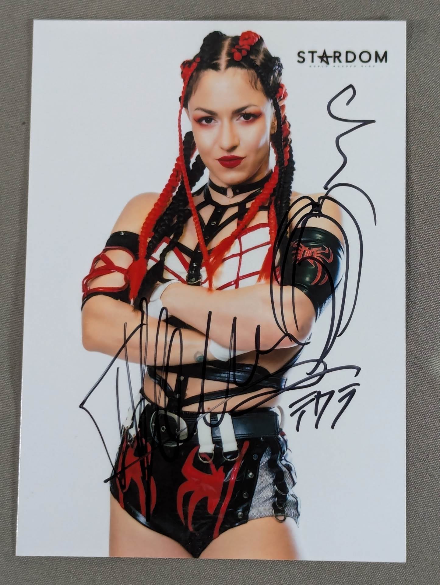 テクラ 直筆サイン入りブロマイド(A-3)