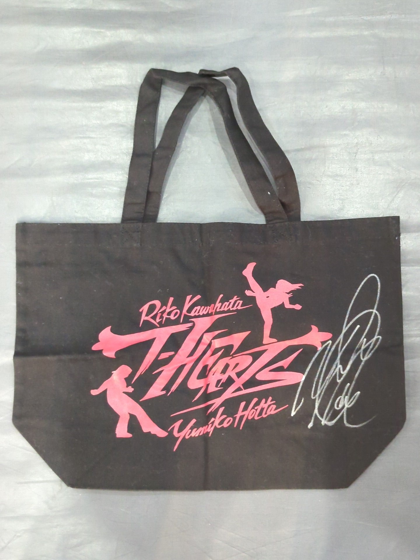 【hand signed autograph】  Yumiko Hotta "T-HEARTS" Tote Bag
