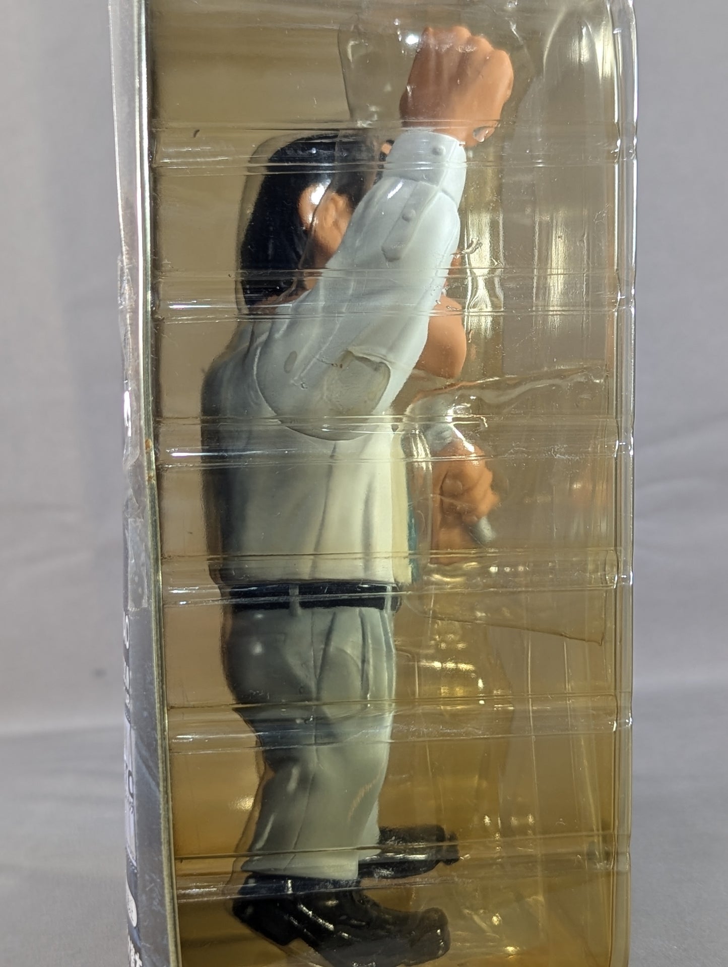 アントニオ猪木(スーツ)