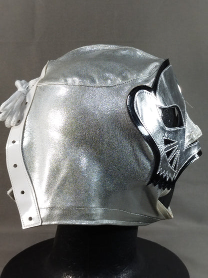 シルバー・パンテル