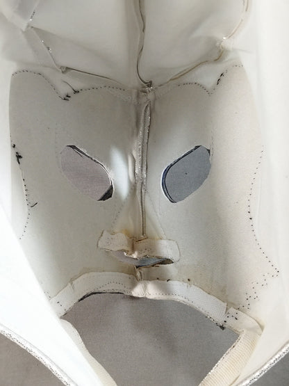 シルバー・パンテル