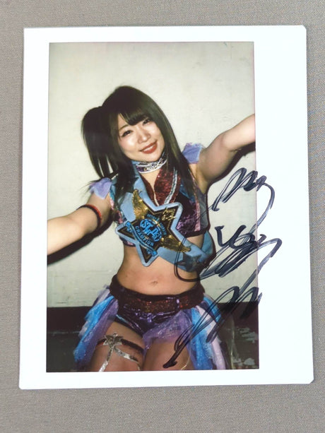 Tam Nakano  hand signed autograph  Cheki (N-3)