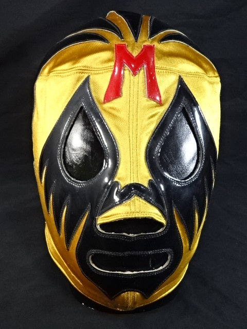 Mil Mascaras 