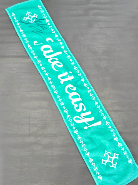 【hand signed autograph】  Jake Lee's "Jake it easy!" Muffler Towel