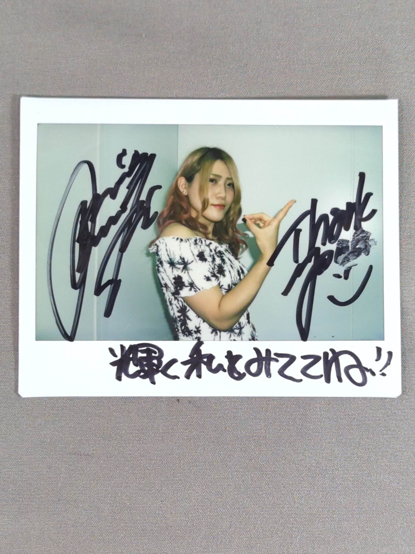 林下詩美 直筆サイン入り チェキ(A-6)