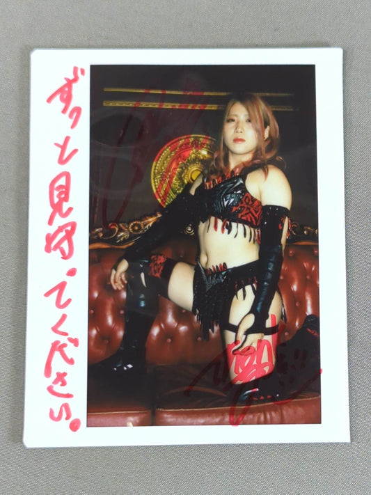 林下詩美 直筆サイン入り チェキ(A-7)