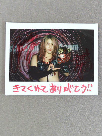 林下詩美 直筆サイン入り チェキ(B-3)