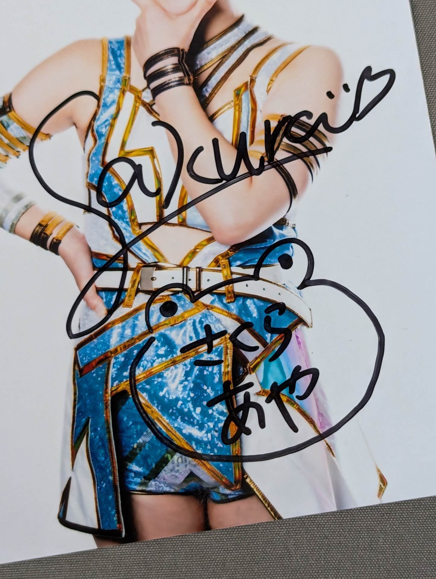 AYA SAKURA  hand signed autograph photo  (A-1)