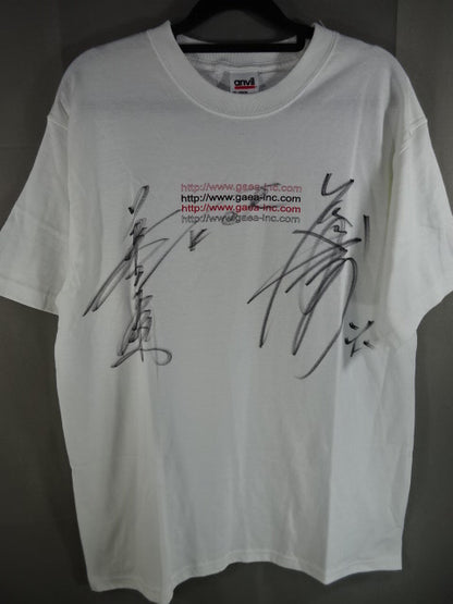 [2 fighters hand signed autograph GAEA http://www.gaea-inc.com T-shirt