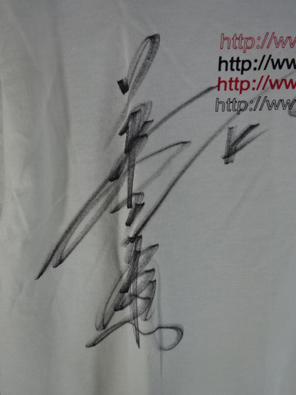 [2 fighters hand signed autograph GAEA http://www.gaea-inc.com T-shirt