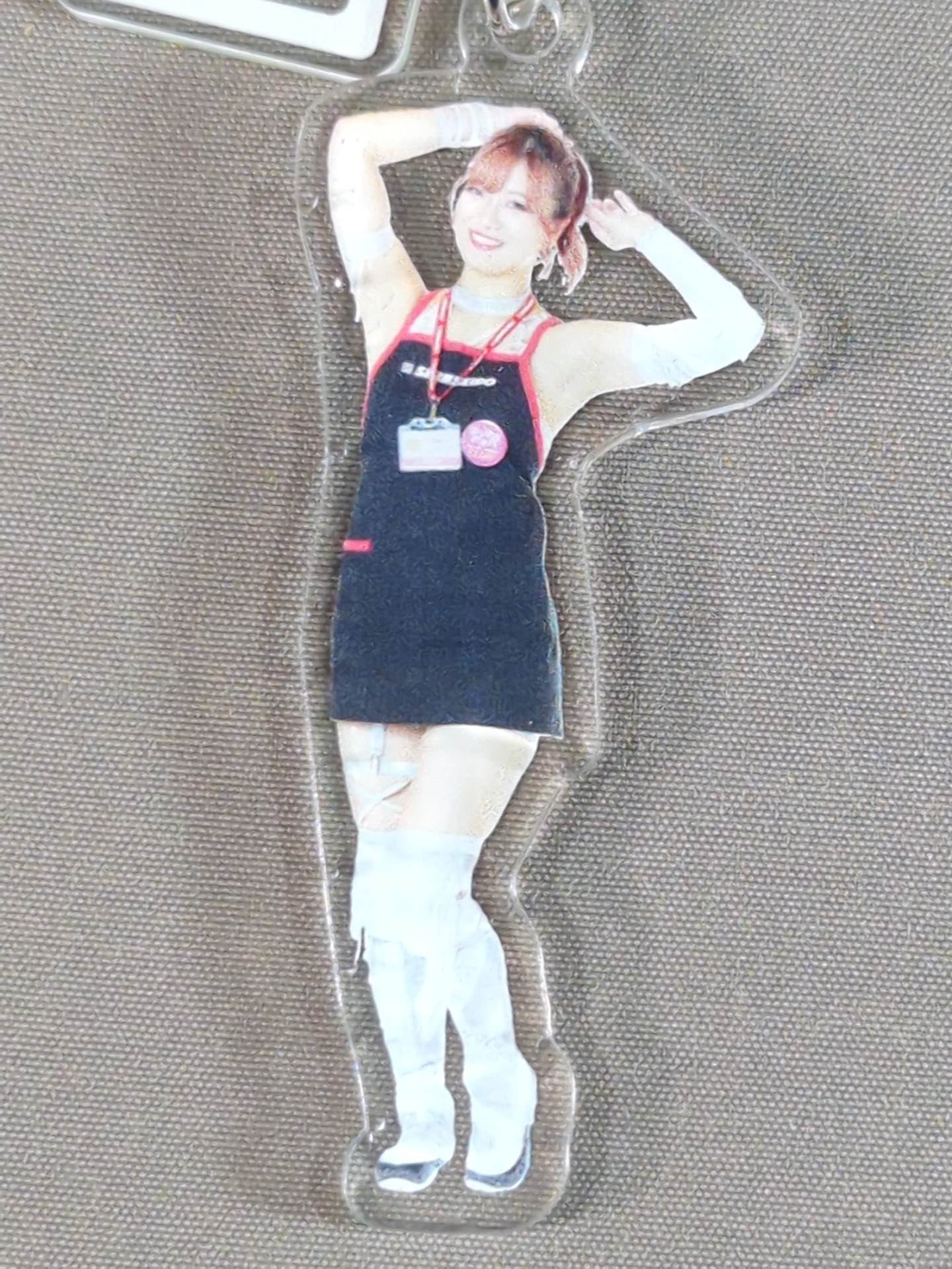 Chika Goto  Marigold SHOP IN SHOP Limited Twin Acrylic Keychain