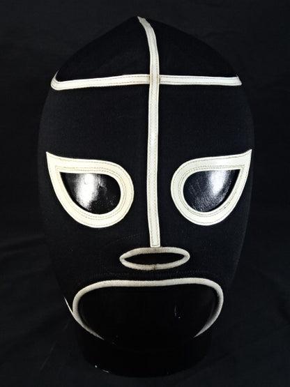 イホ・デ・ブラックシャドー