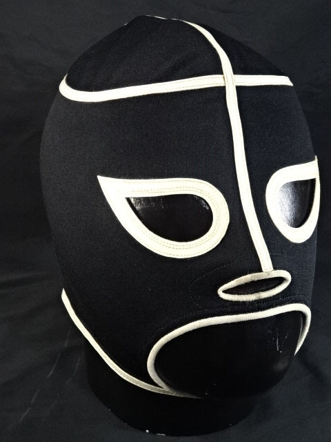 イホ・デ・ブラックシャドー