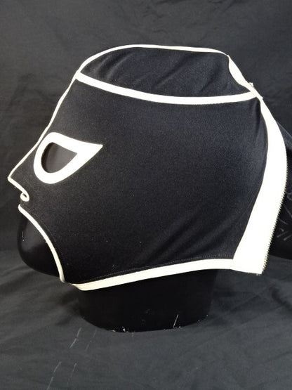 イホ・デ・ブラックシャドー