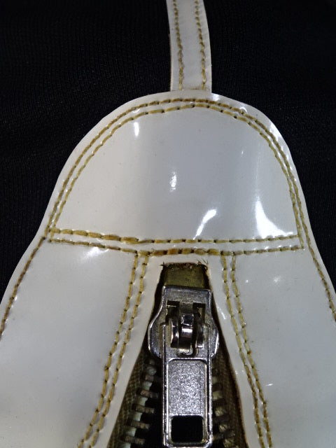 イホ・デ・ブラックシャドー