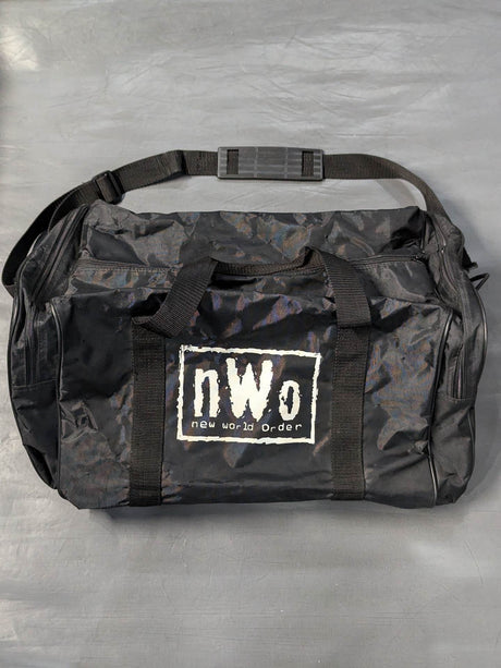 nWo ボストンバッグ