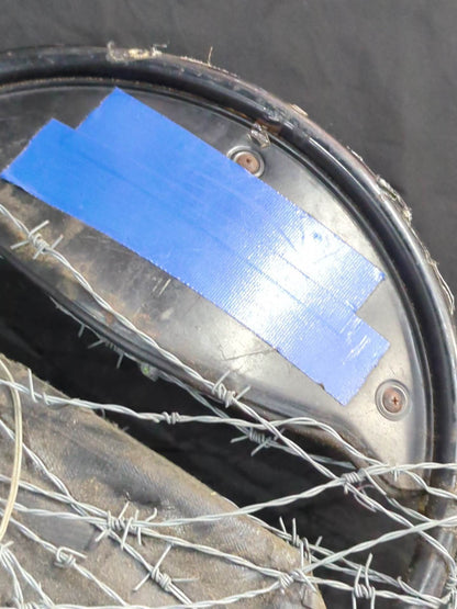 ★ Super fireworks Pro Wrestling worn by him ★ Barbed Wire Chair with Electric Wire