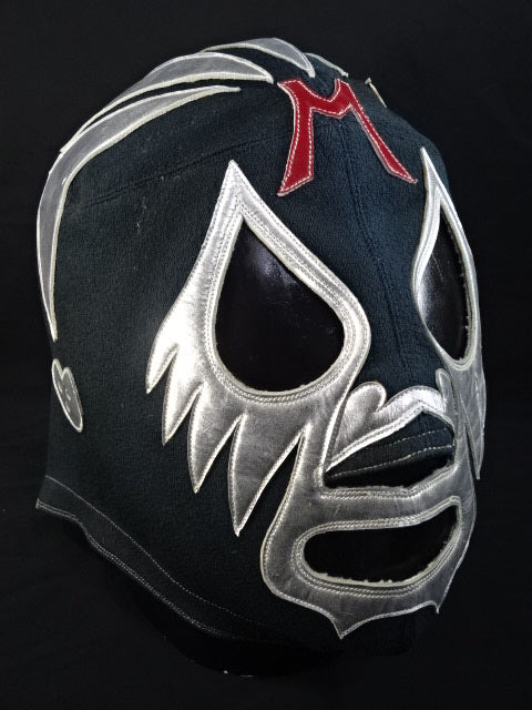 Mil Mascaras 