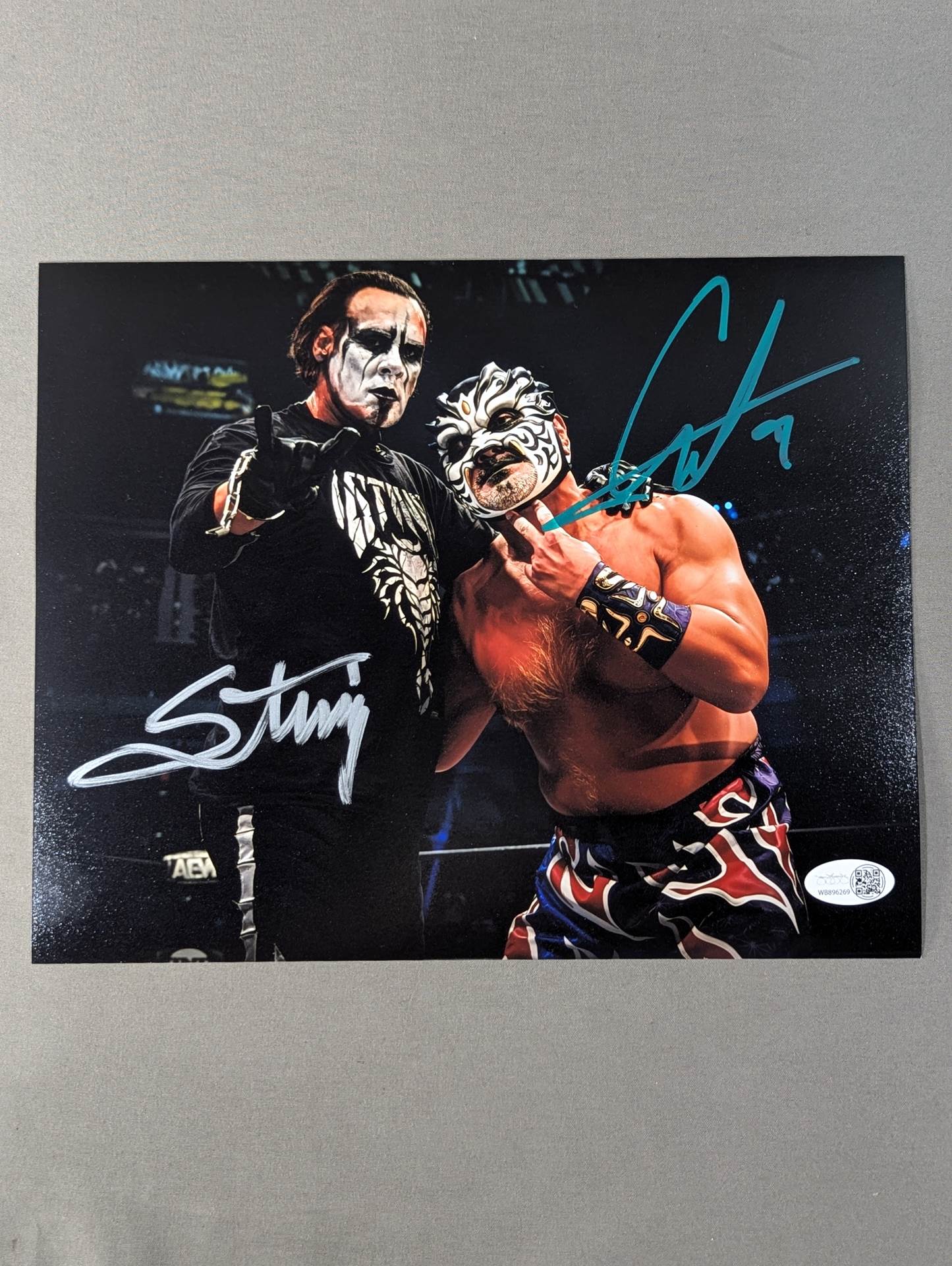 Great  Muta & Sting 2 hand signed autographs  Pro-Photo 