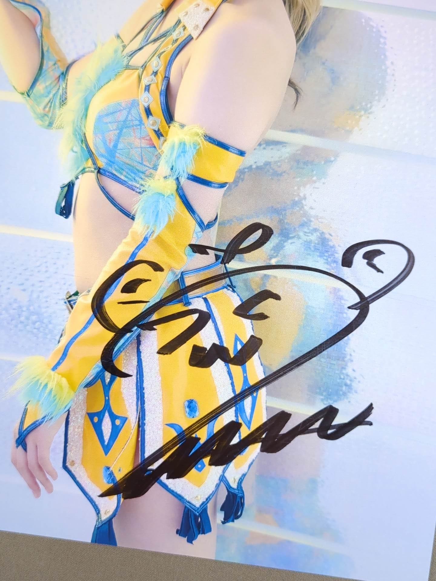 羽南 直筆サイン入り スターダムポートレート(D-6)