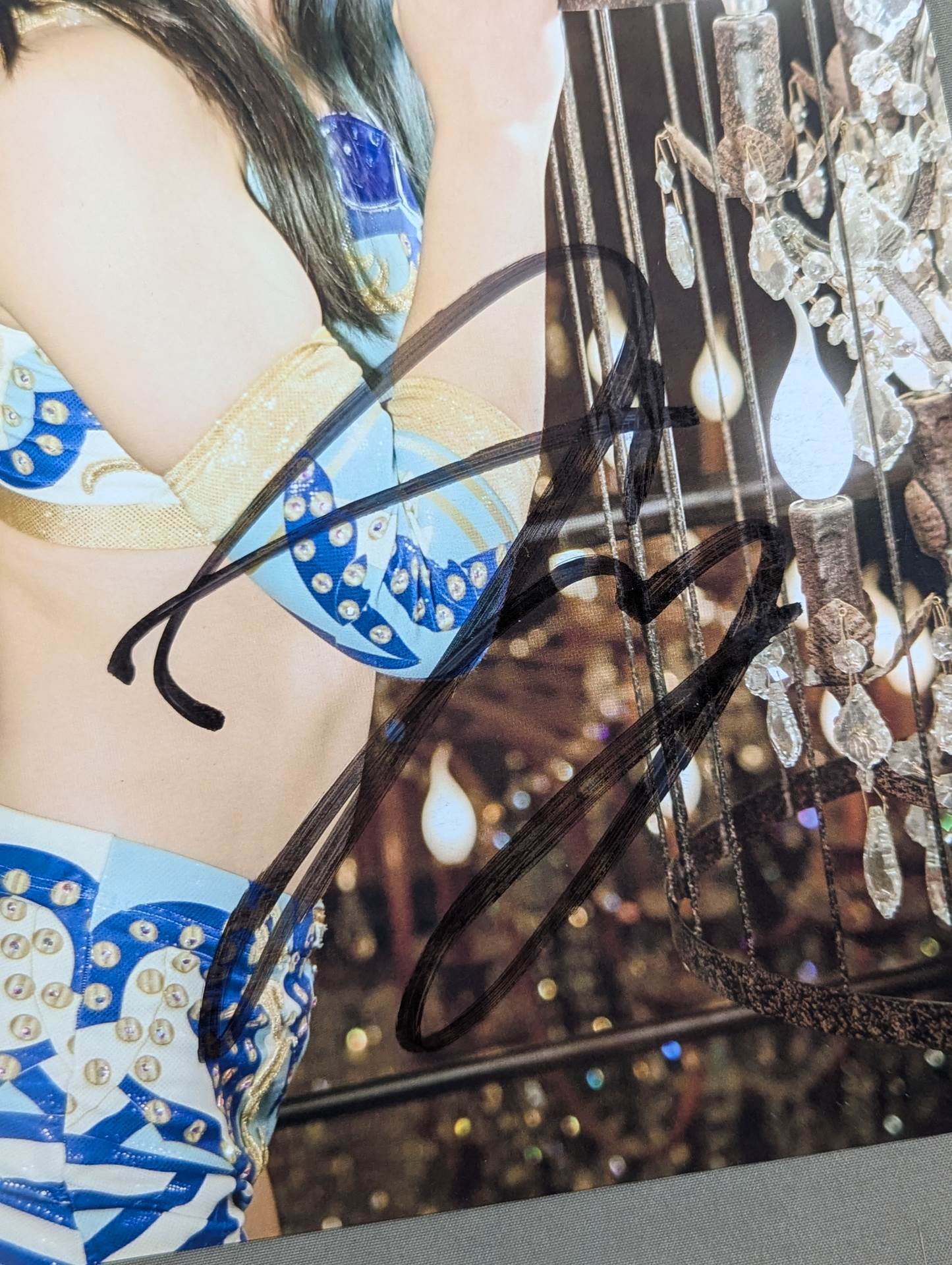 天咲光由 直筆サイン入り スターダムポートレート(H-2) – 闘道館