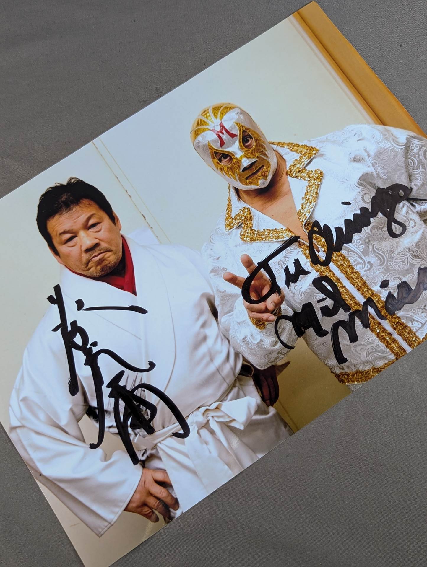 ミル・マスカラス＆藤波辰爾 直筆Wサイン入り大判写真 – 闘道館