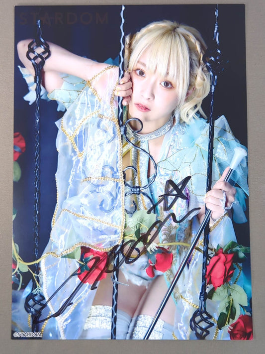 なつぽい 直筆サイン入り スターダムポートレート(L-5)