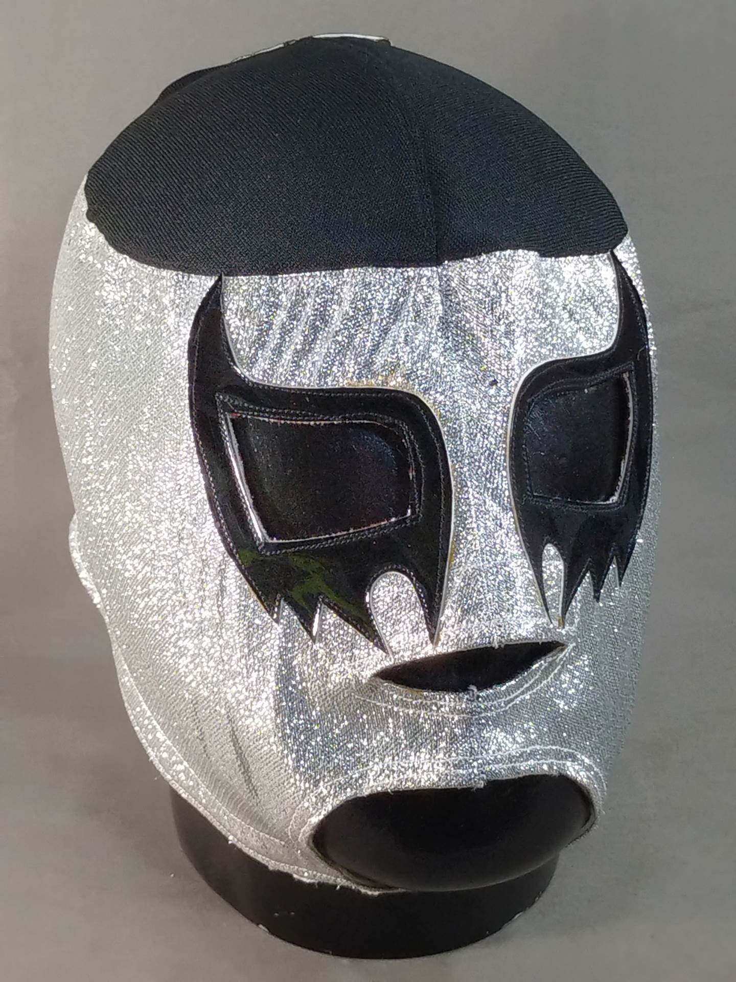 シエン・カラス