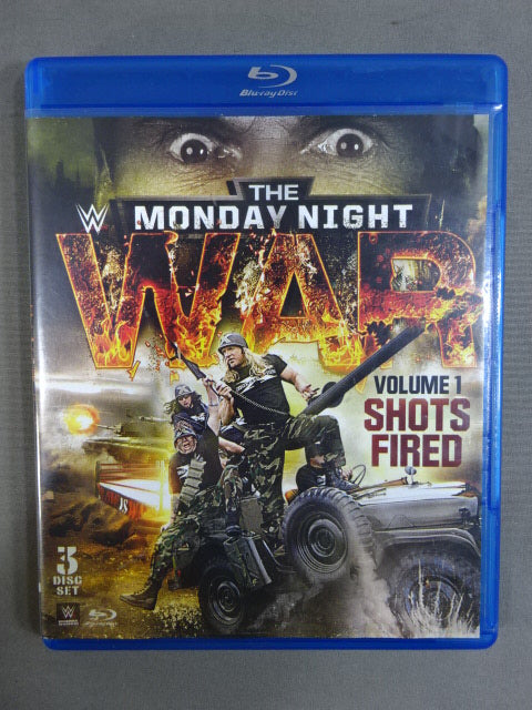 THE MONDAY NIGHT WAR VOL.1 SHOTS FIRED