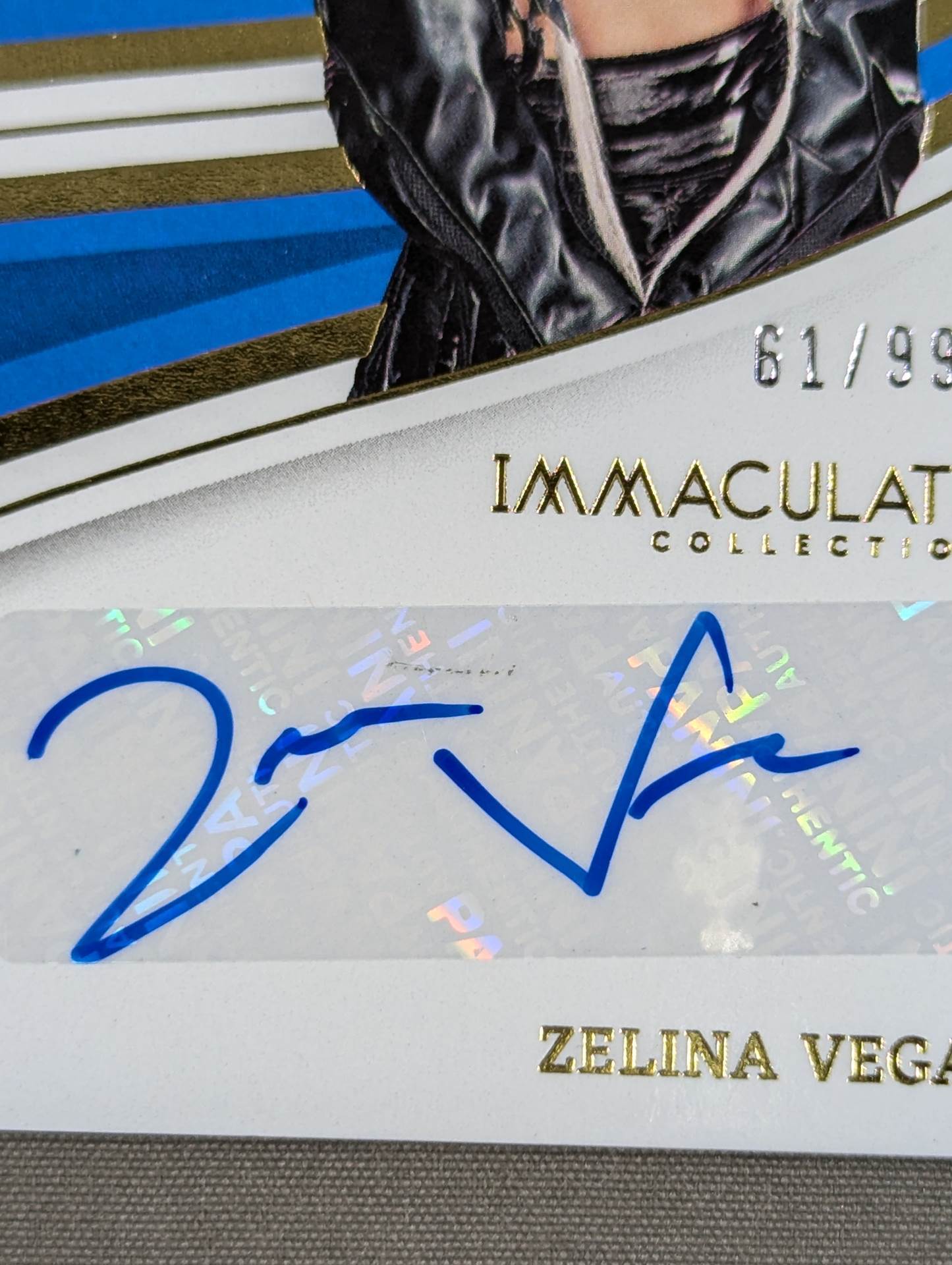 2023 WWE PANINI ゼリーナ・ベガ 公式サインカード